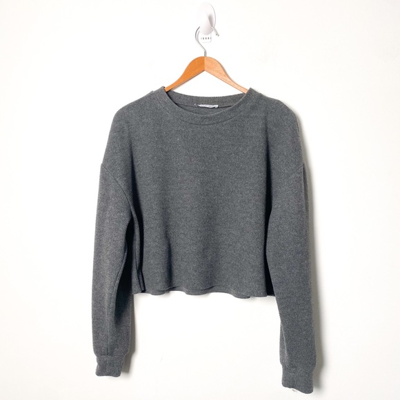 Zara Grey Cropped Fuzzy Crewneck Classic Sweater - Picture 1 of 6